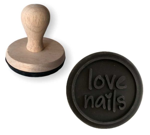 Biscuit stamp | LOVE NAILS